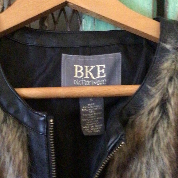 BKE vest - Picture 4 of 5